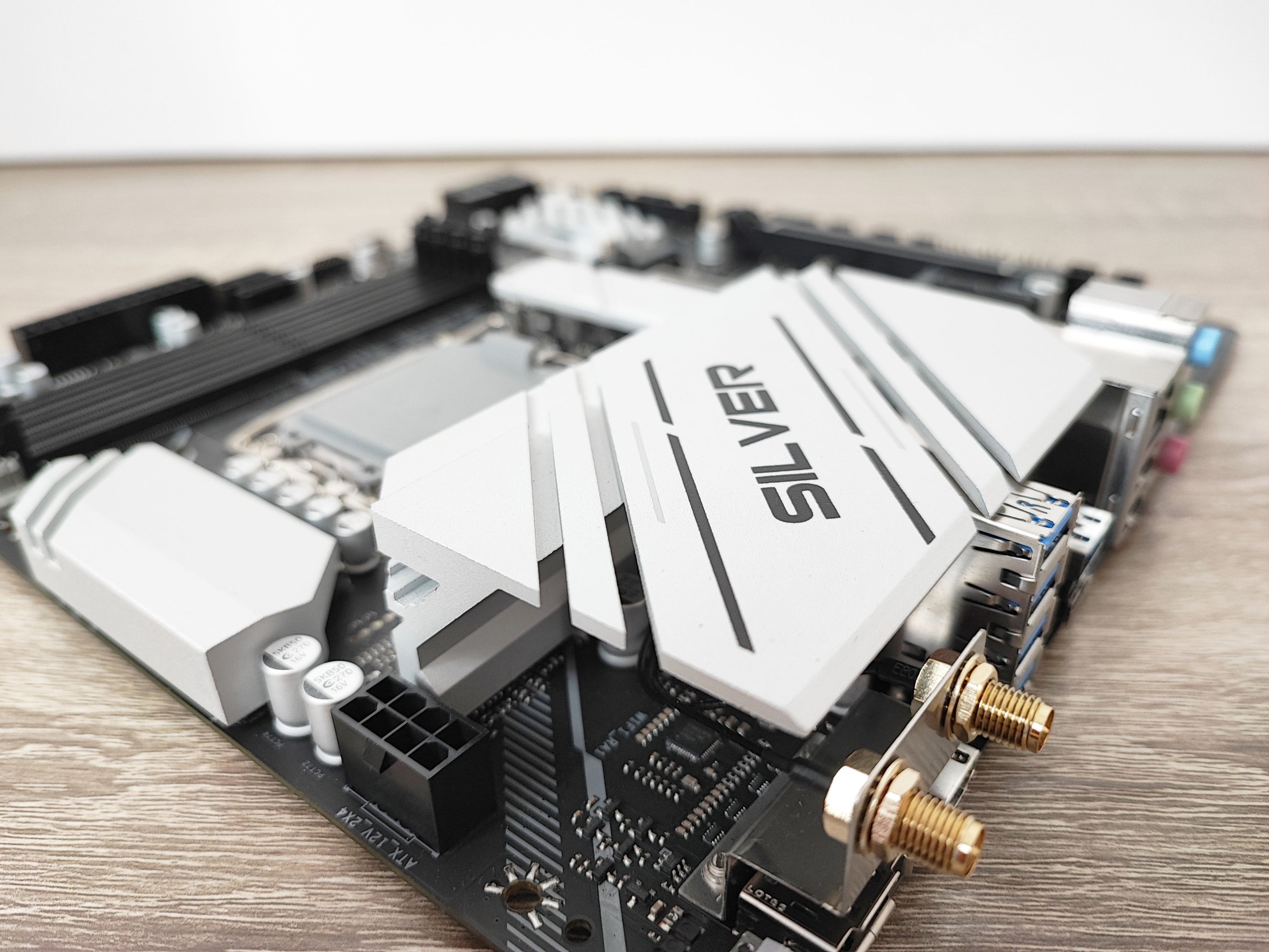 Review Biostar B760M-Silver