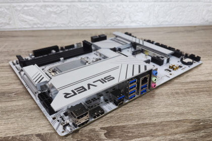 Review BIOSTAR Z890A-SILVER 2