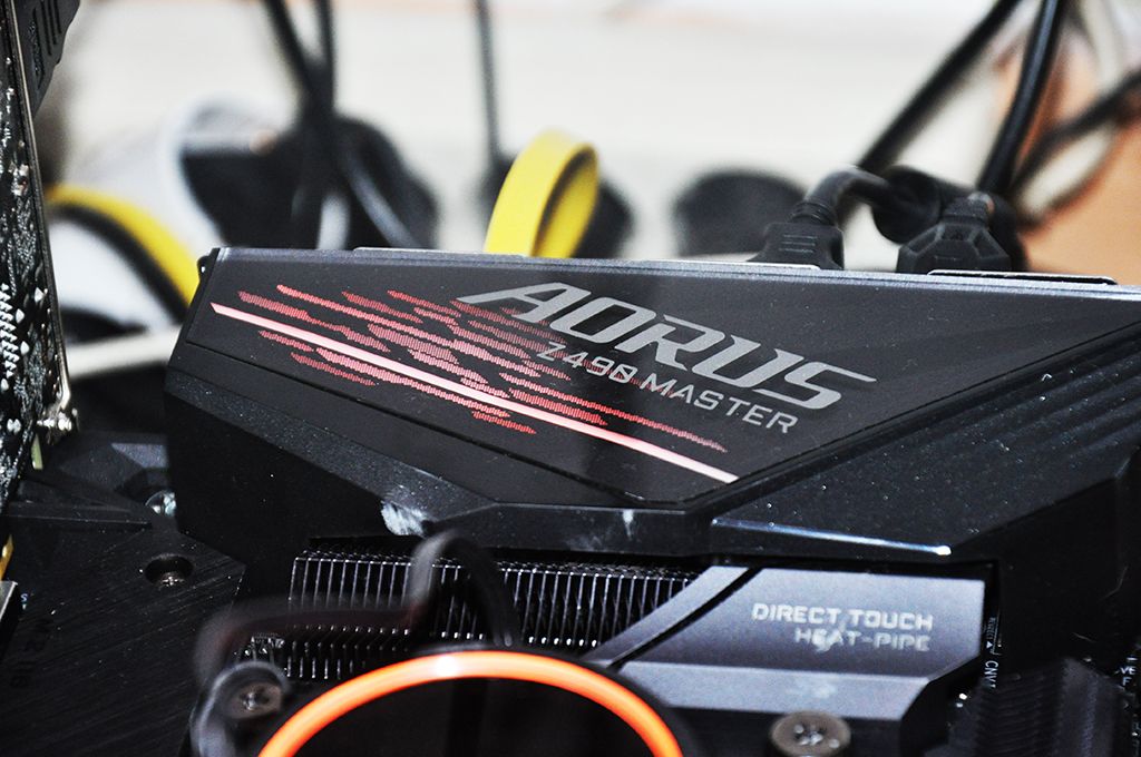 Review Aorus Z490 Master 12