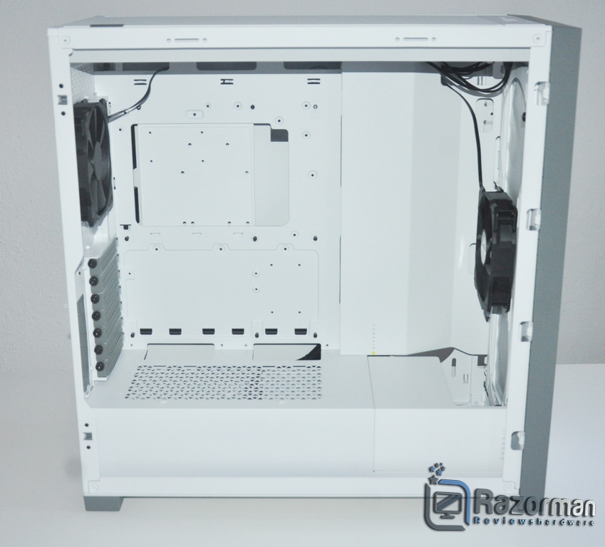 Review Corsair 5000D 25 Review Corsair 5000D 24
