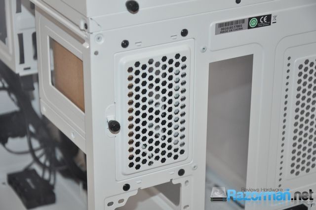 Review Corsair Crystal 280X 16 Review Corsair Crystal 280X 15