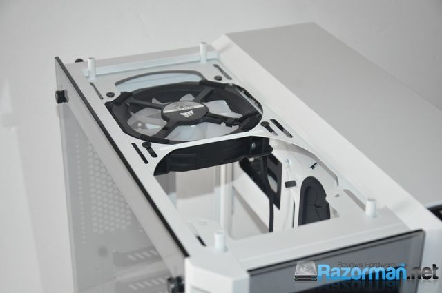 Review Corsair Crystal 280X 11 Review Corsair Crystal 280X 10