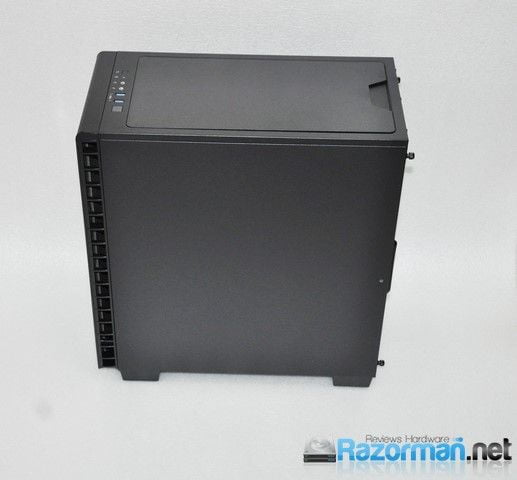 Review Corsair Carbide 400 Q 8 Corsair Carbide 400Q (26)