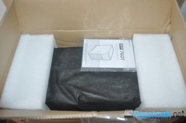 Review Corsair Graphite Arctic White 760T 2 Corsair Graphite 760T White (3)