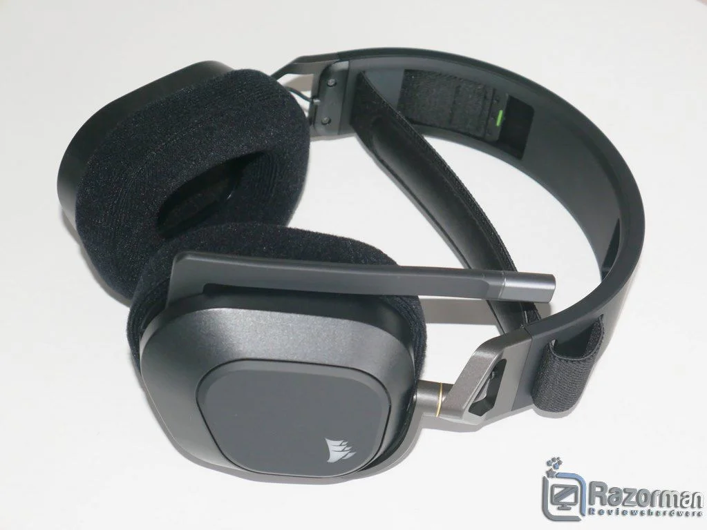 Probamos los Corsair HS80 RGB Wireless: unos auriculares 'gaming