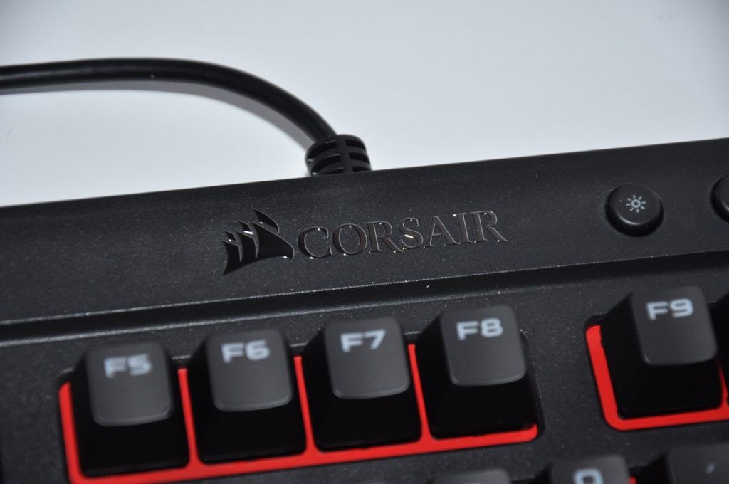 Review Corsair K63 10