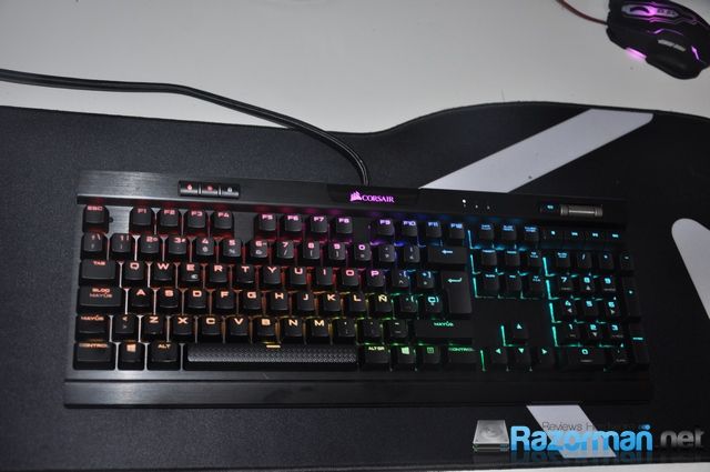 Review Corsair K70 MK.2 4