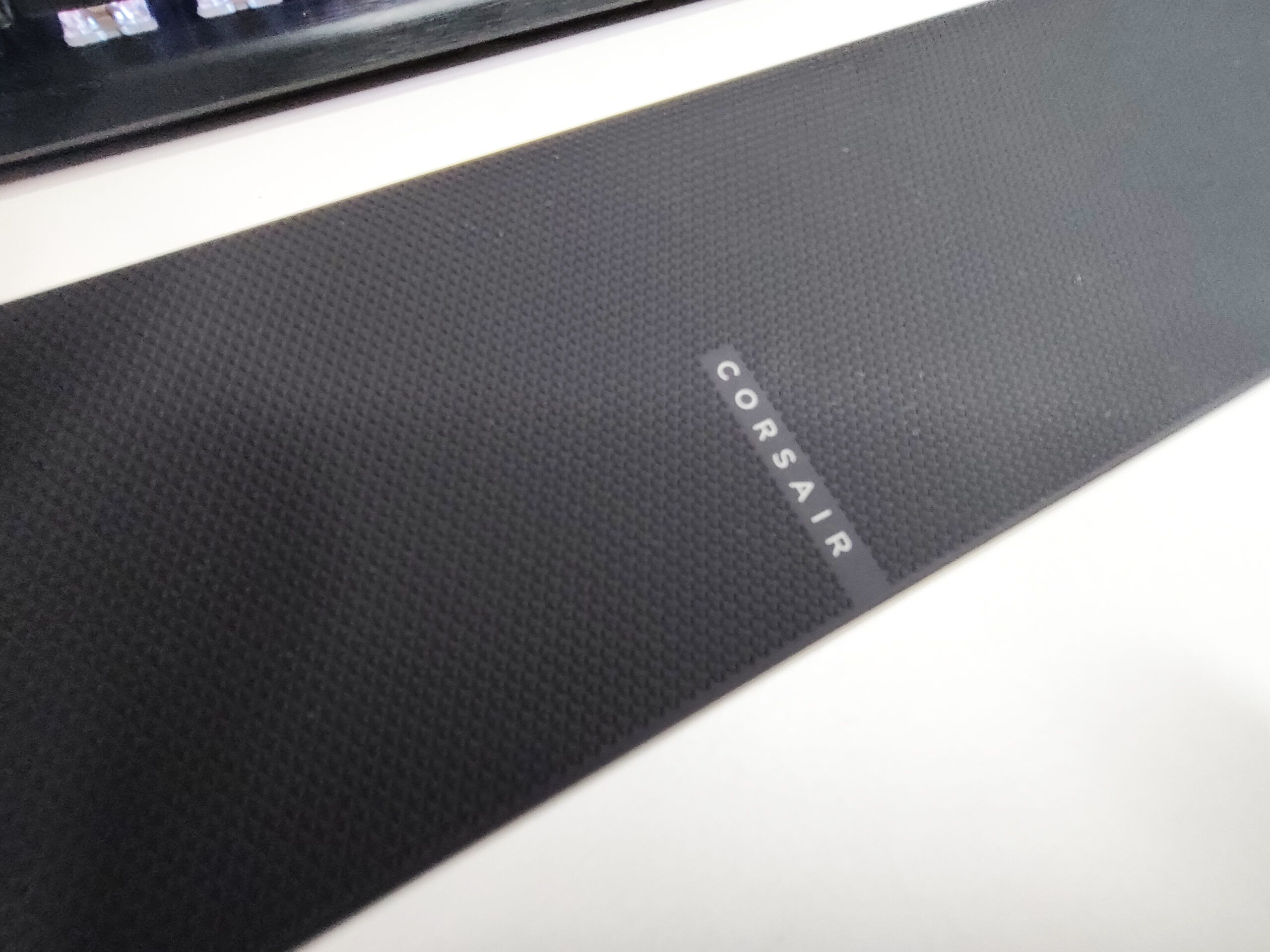 Review Corsair K70 RGB PRO 37