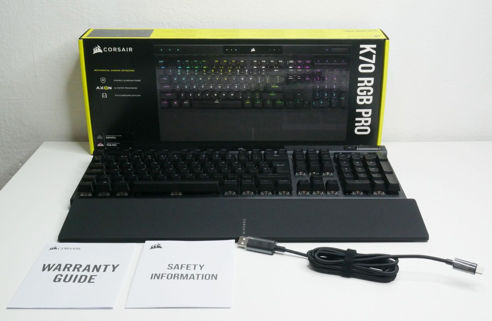 Review Corsair K70 RGB PRO 5