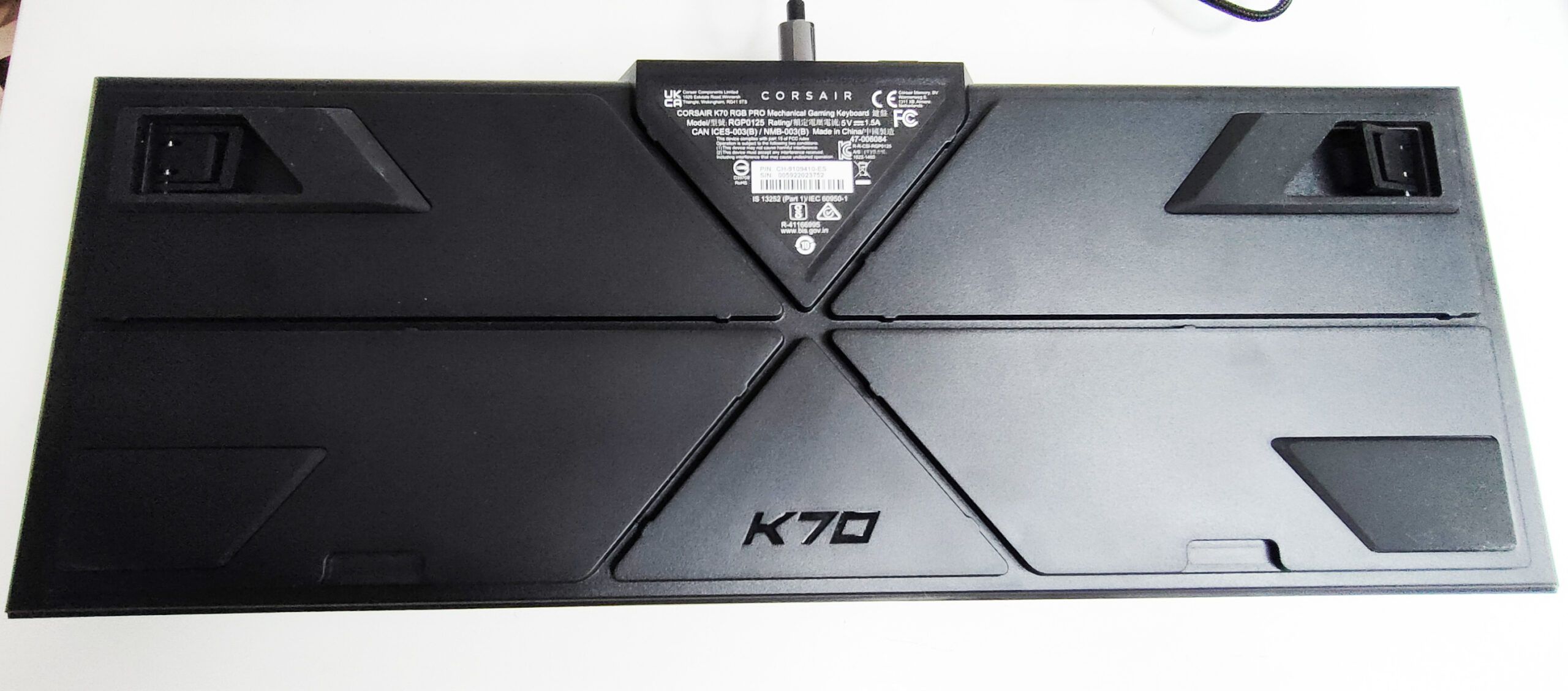 Review Corsair K70 RGB PRO 13