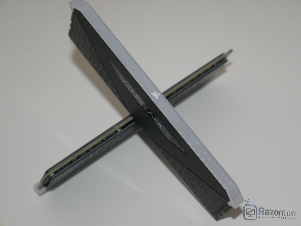 Review Corsair Vengeance RGB RS 9