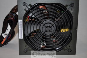 Review Be Quiet! Dark Power Pro P9 850 W vs InWin Commander 850 W 5