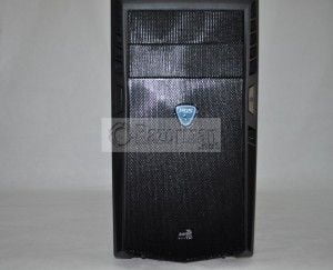 Review Caja Aerocool PGS Compact Series QS-202 2