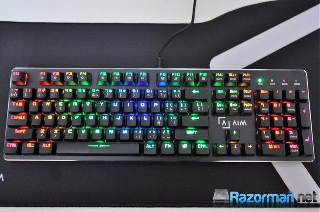 Review teclado AIM 10