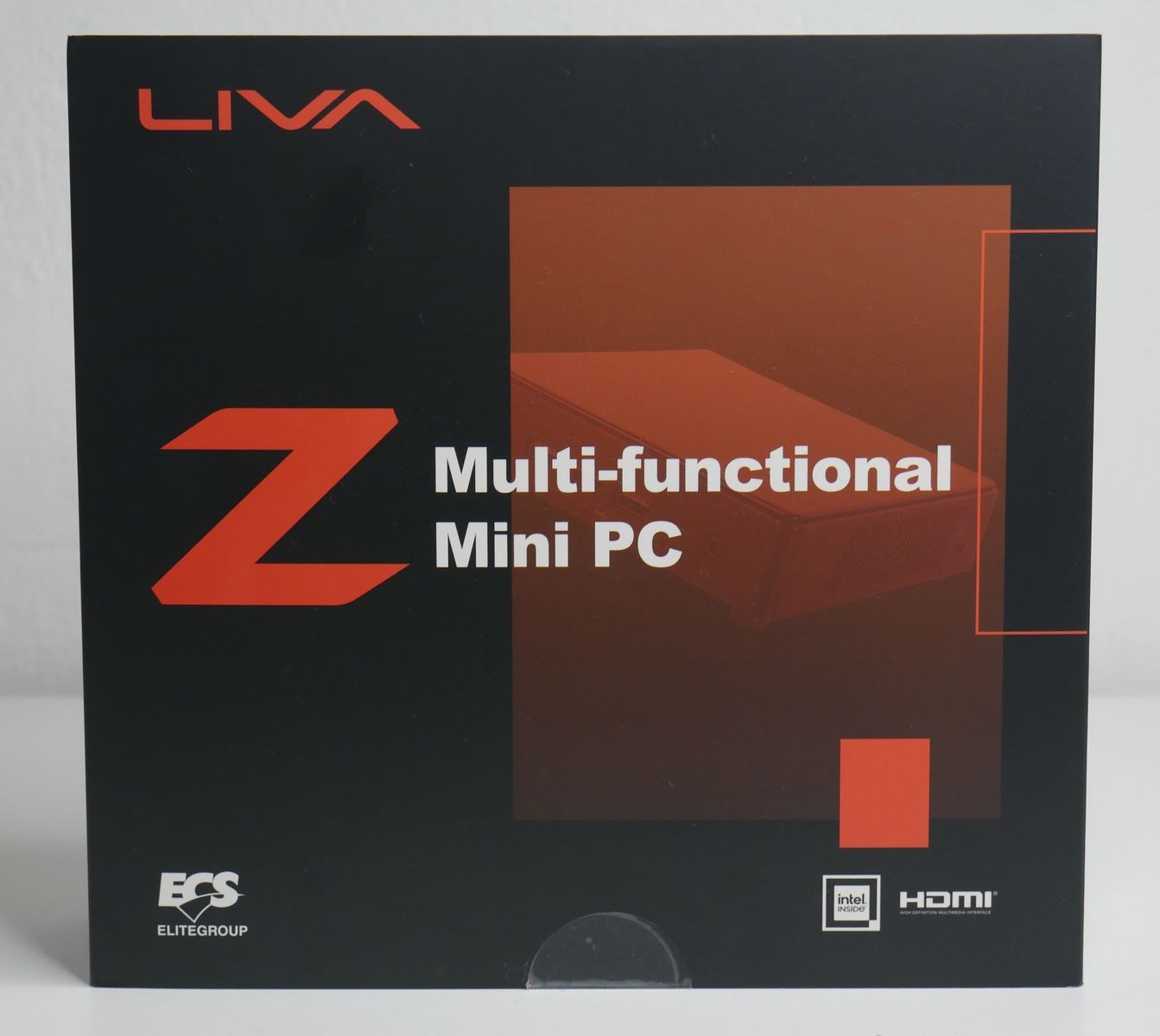 Review ECS Liva Z3 4