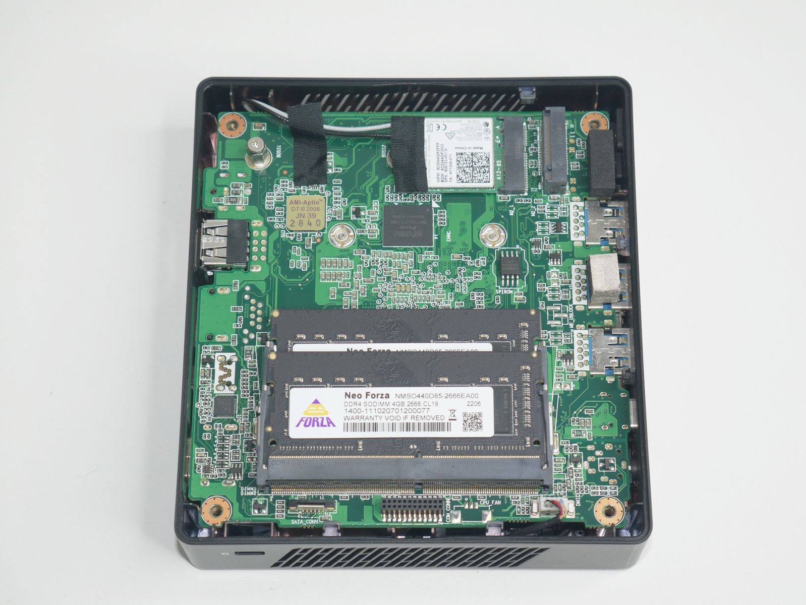 Review ECS Liva Z3 15 Review ECS Liva Z3 15