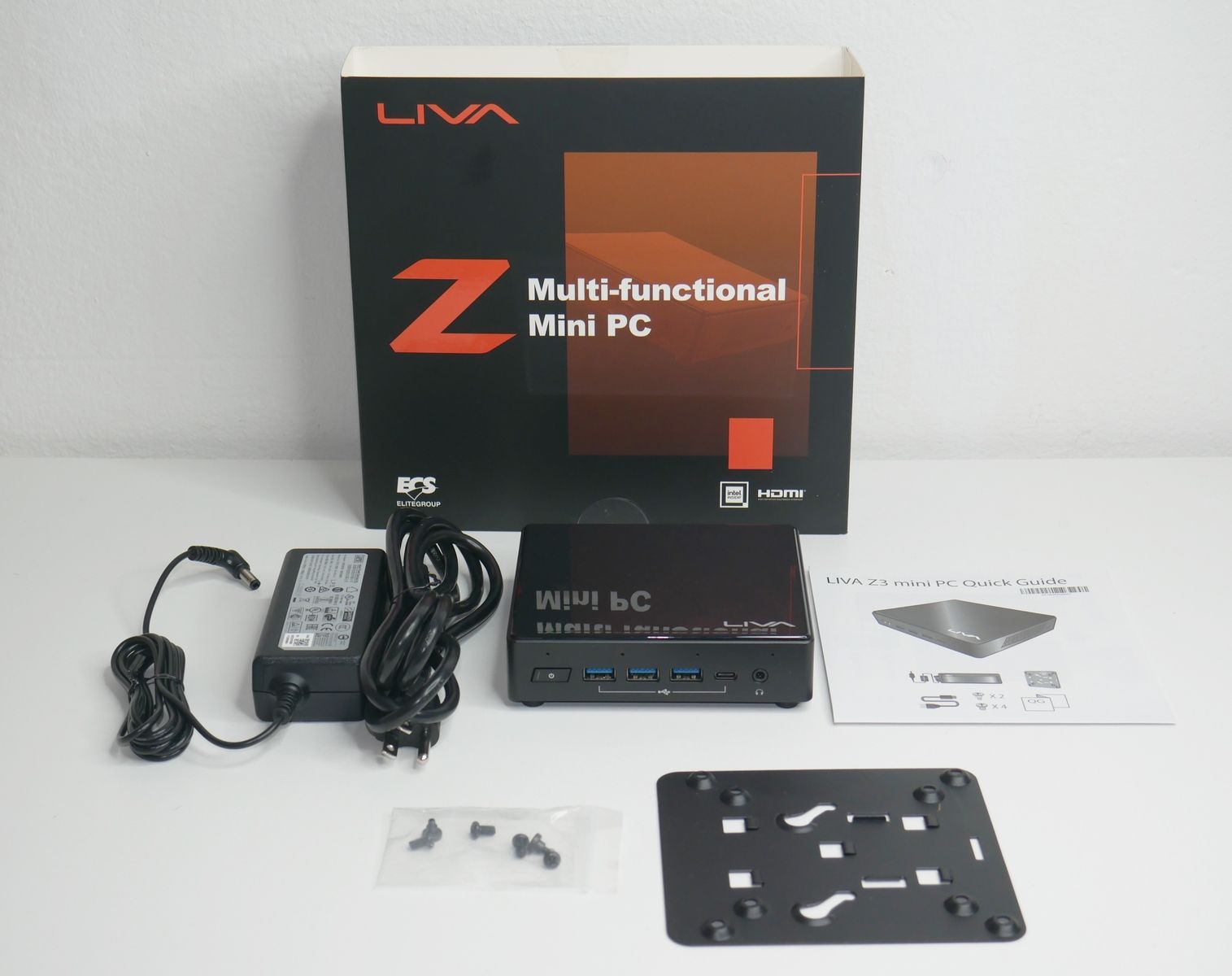 Review ECS Liva Z3 7