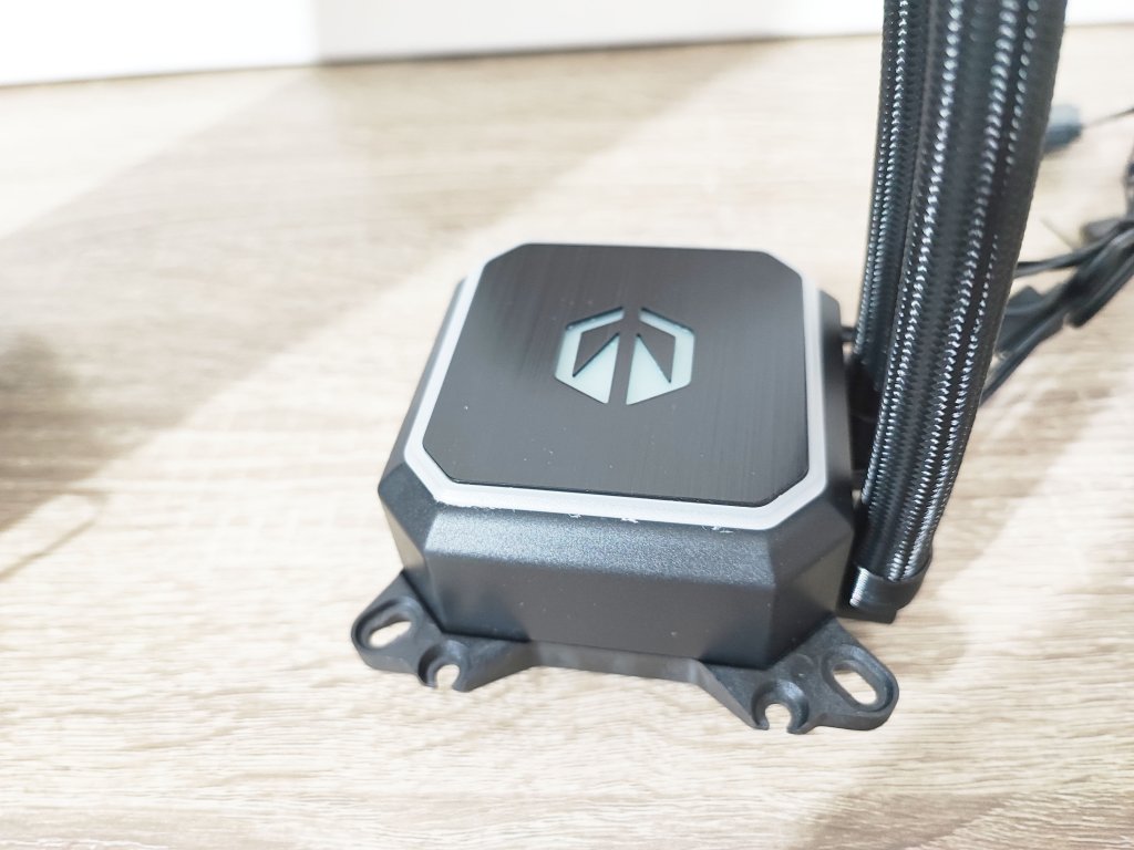 Review ENDORFY Navis F360 ARGB 11 Review ENDORFY Navis F360 ARGB 11