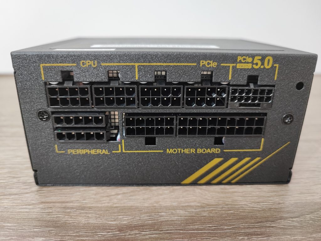 Review FSP Dagger PRO 850W 12