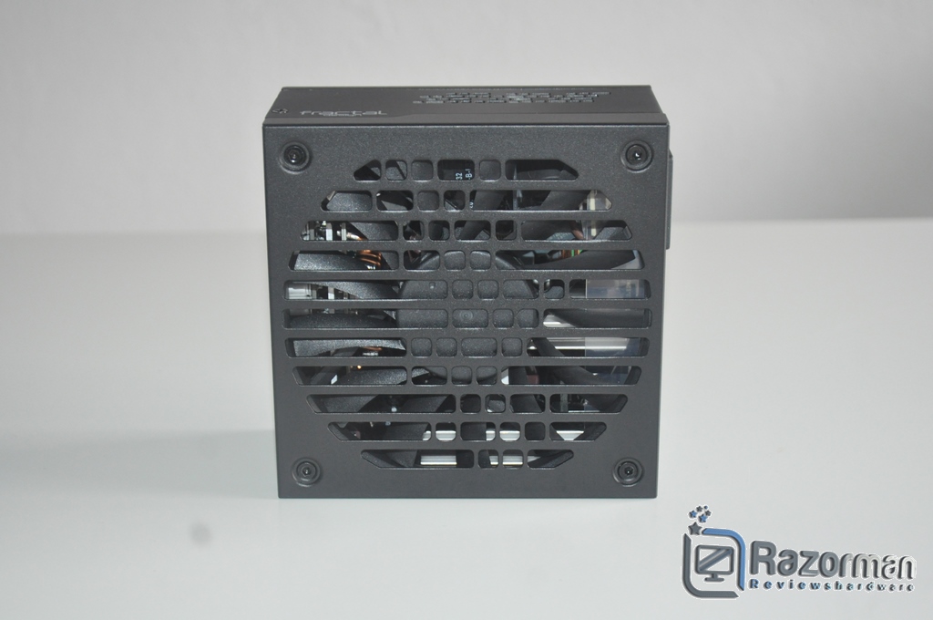 Review Fractal Design Ion SFX-L 500W Gold y Fractal Design Ion SFX-L650W Gold 23 Review Fractal Design Ion SFX-L 500W Gold y Fractal Design Ion SFX-L650W Gold 22