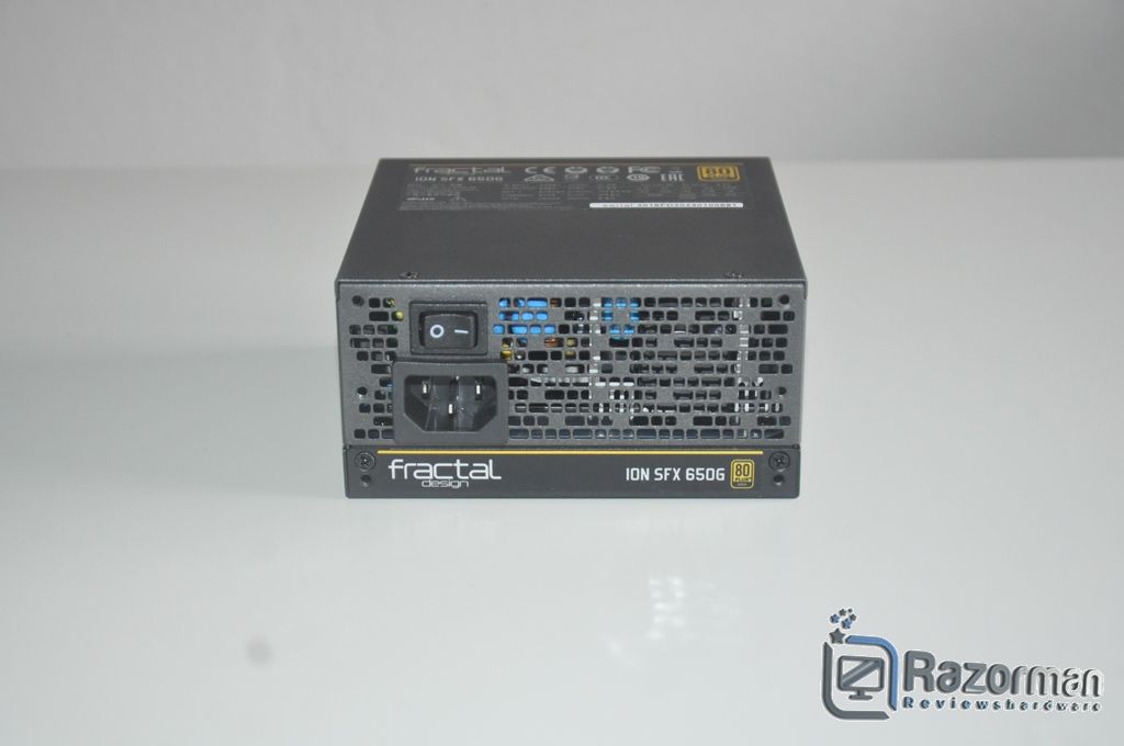 Review Fractal Design Ion SFX-L 500W Gold y Fractal Design Ion SFX-L650W Gold 27 Review Fractal Design Ion SFX-L 500W Gold y Fractal Design Ion SFX-L650W Gold 26