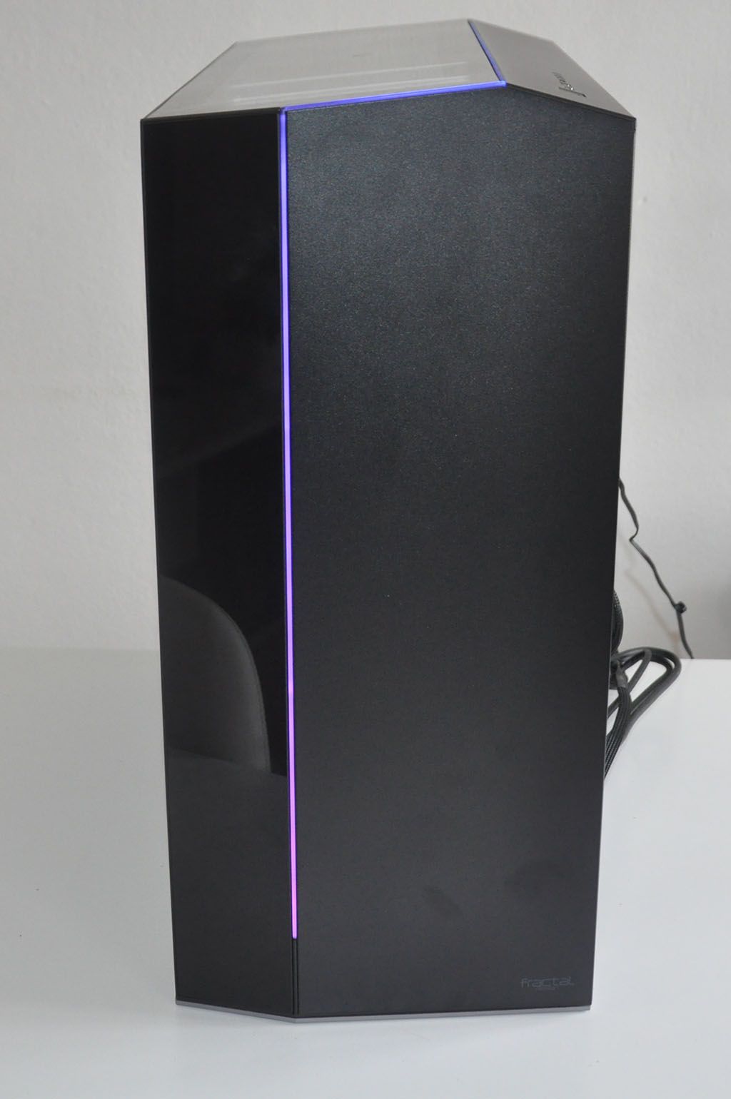 Review Fractal Design Vector RS 10