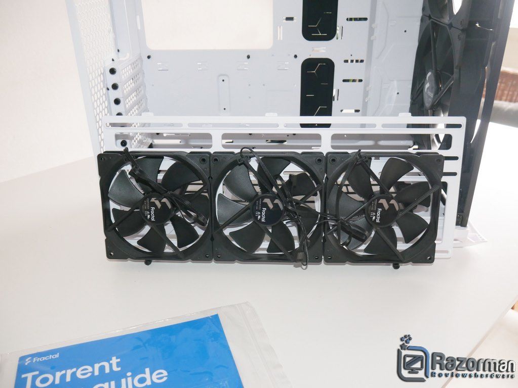 Review Fractal Torrent 33 Review Fractal Torrent 32