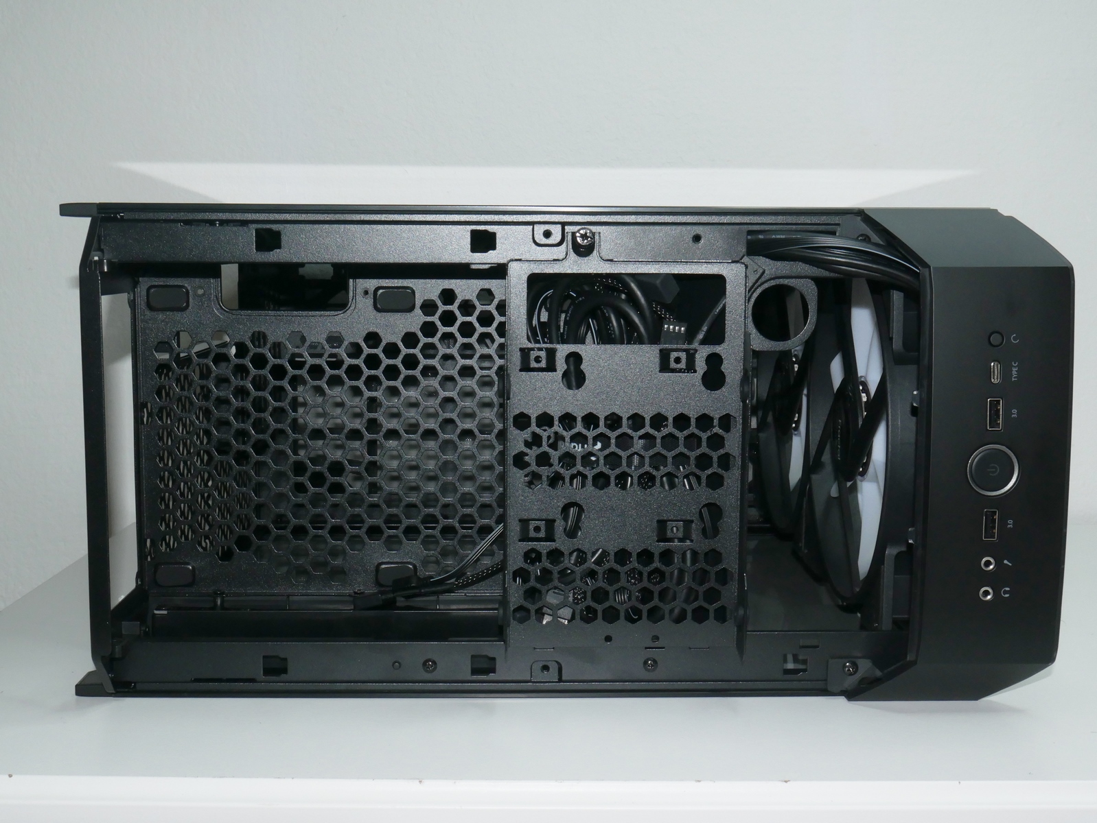 Review Fractal Torrent Compact 15