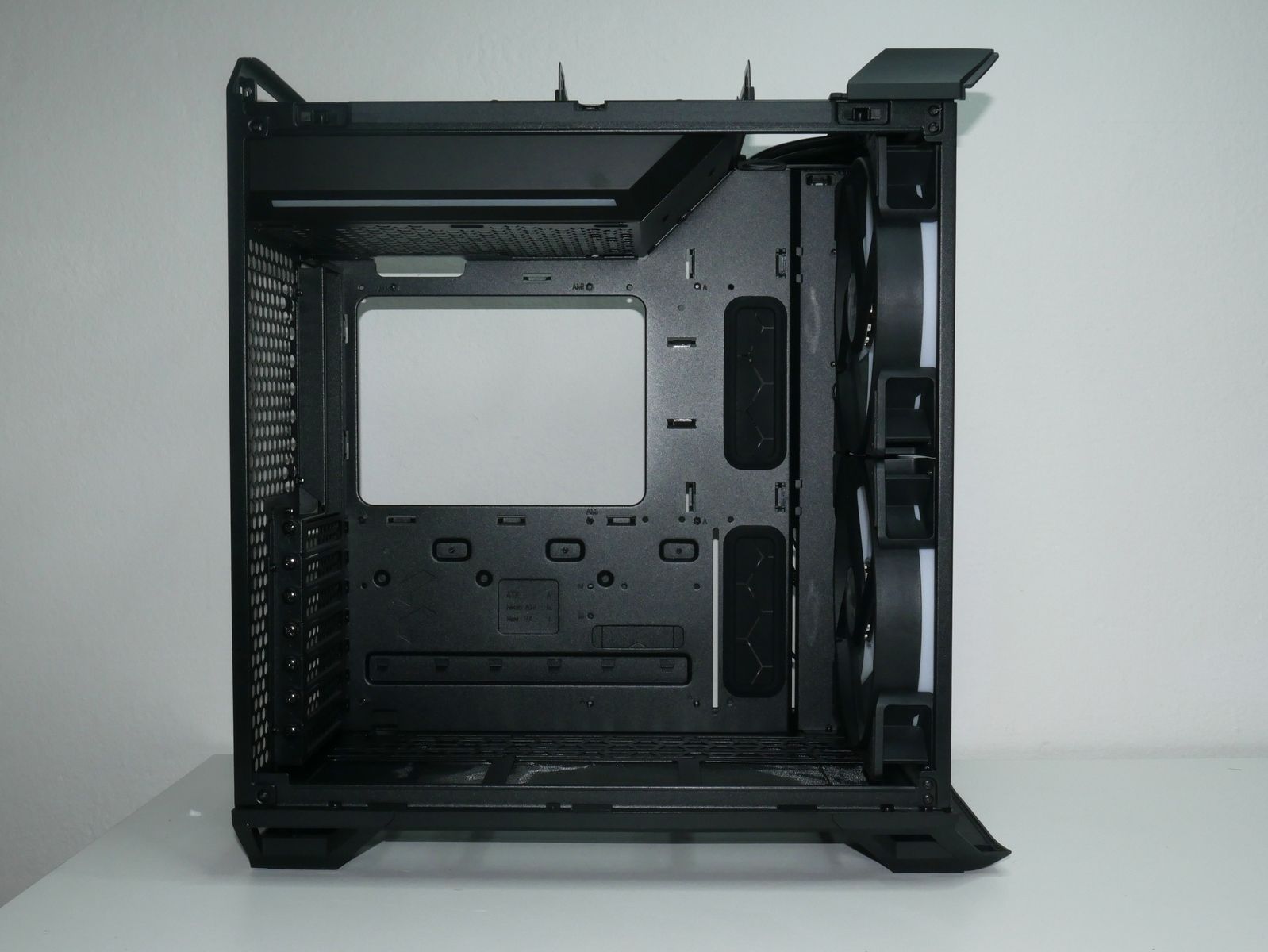Review Fractal Torrent Compact 21 Review Fractal Torrent Compact 20