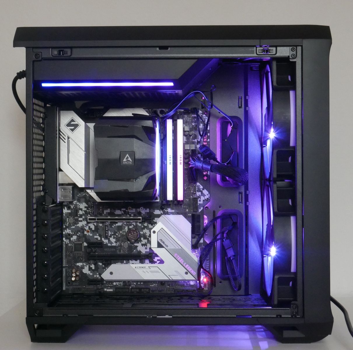 Review Fractal Torrent Compact 32 Review Fractal Torrent Compact 31