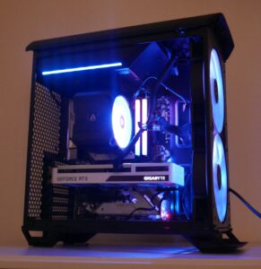 Review Fractal Torrent Compact 43 Review Fractal Torrent Compact 42