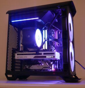 Review Fractal Torrent Compact 46 Review Fractal Torrent Compact 45