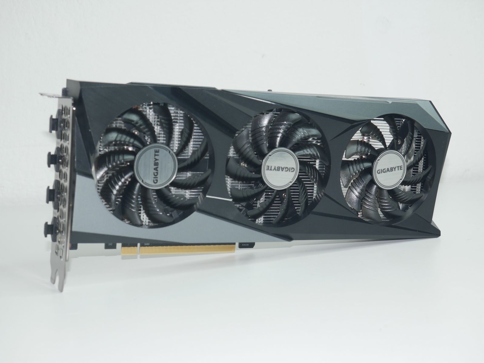 Review Gigabyte Geforce RTX 3050 Gaming OC 8G 7