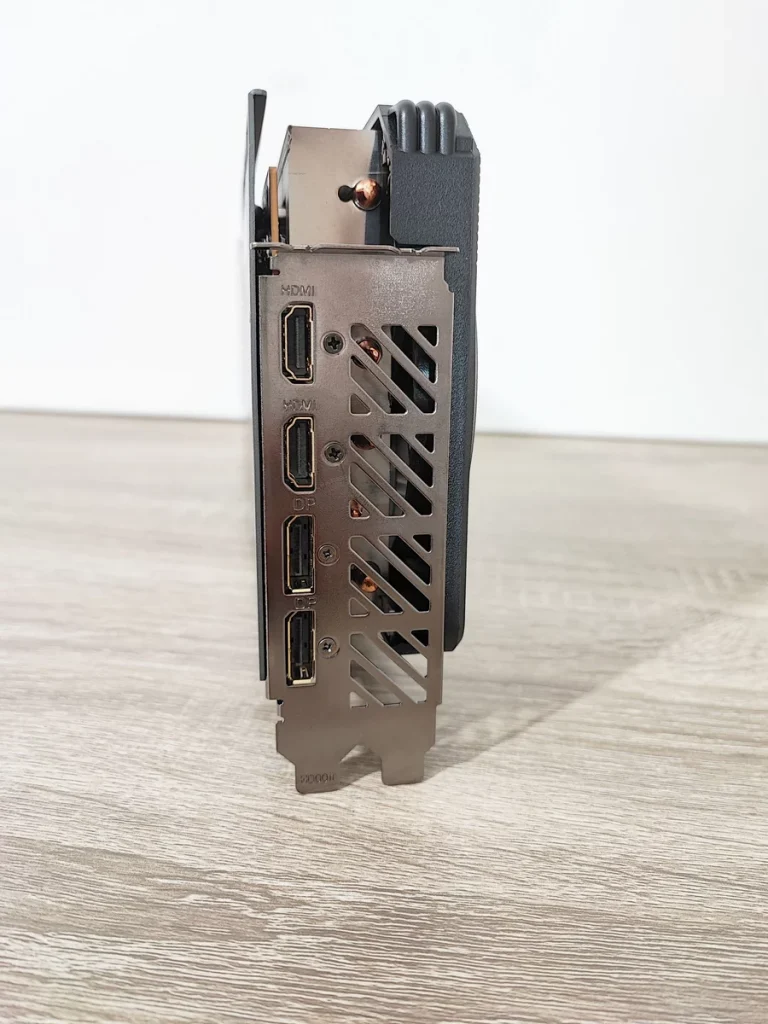 Review GIGABYTE RX 7900 XT GAMING OC 20G 9