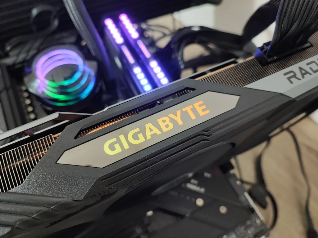 Review GIGABYTE RX 7900 XT GAMING OC 20G 17