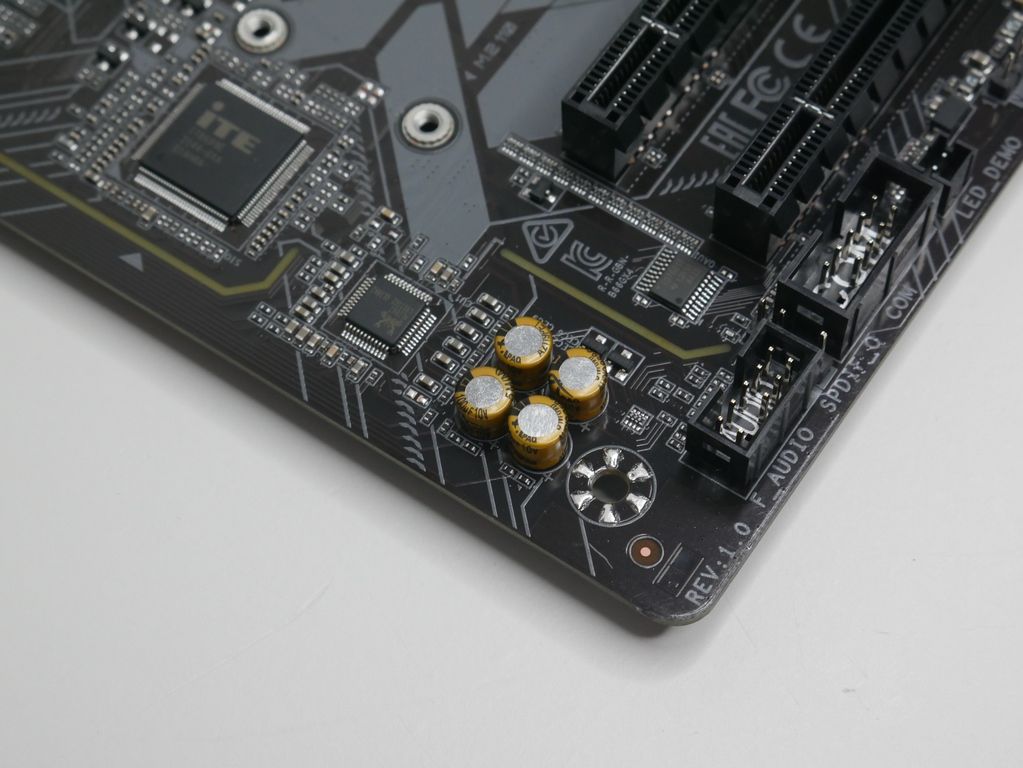 Review Gigabyte B660 Gaming X DDR4 17 Review Gigabyte B660 Gaming X DDR4 16