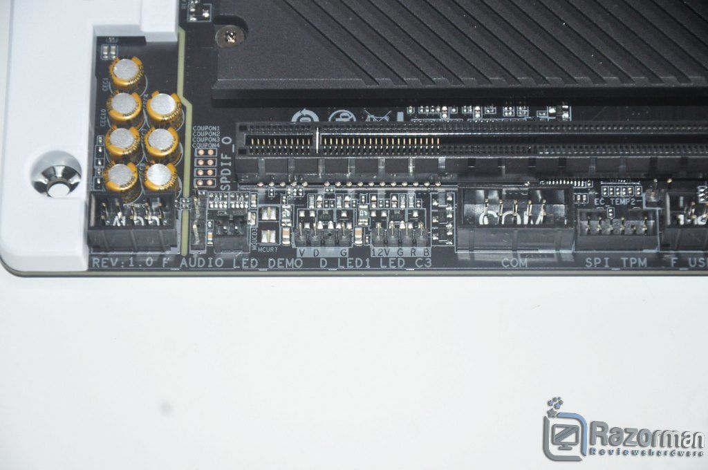 Review GIGABYTE Z590 Vision G 15 Review GIGABYTE Z590 Vision G 14