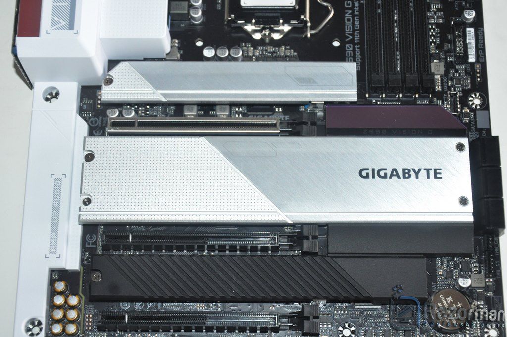Review GIGABYTE Z590 Vision G 17 Review GIGABYTE Z590 Vision G 16