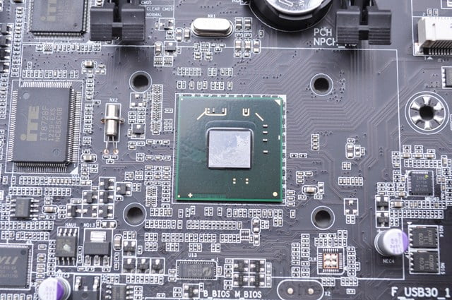 Gigabyte Z77X-UP5 TH (34) Review Placa Base Gigabyte Z77X-UP5TH 45