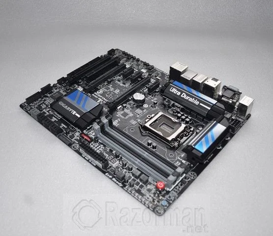 Review Gigabyte Z87X-UD3H 4
