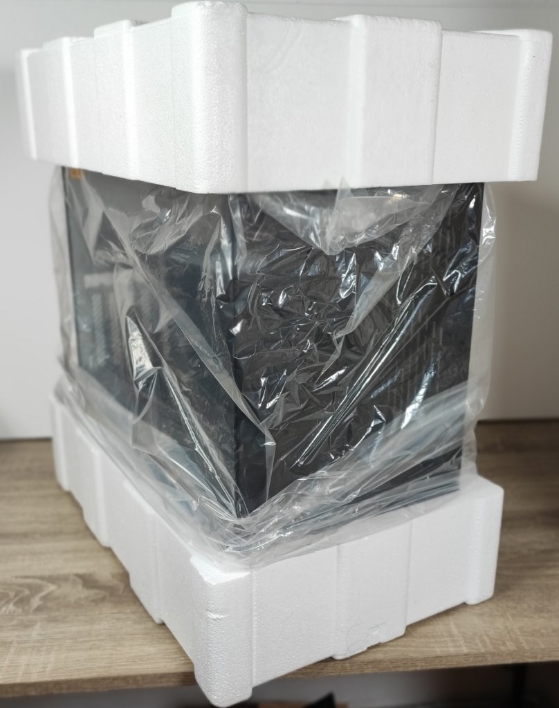 Review HYTE y40 5 Review HYTE y40 5