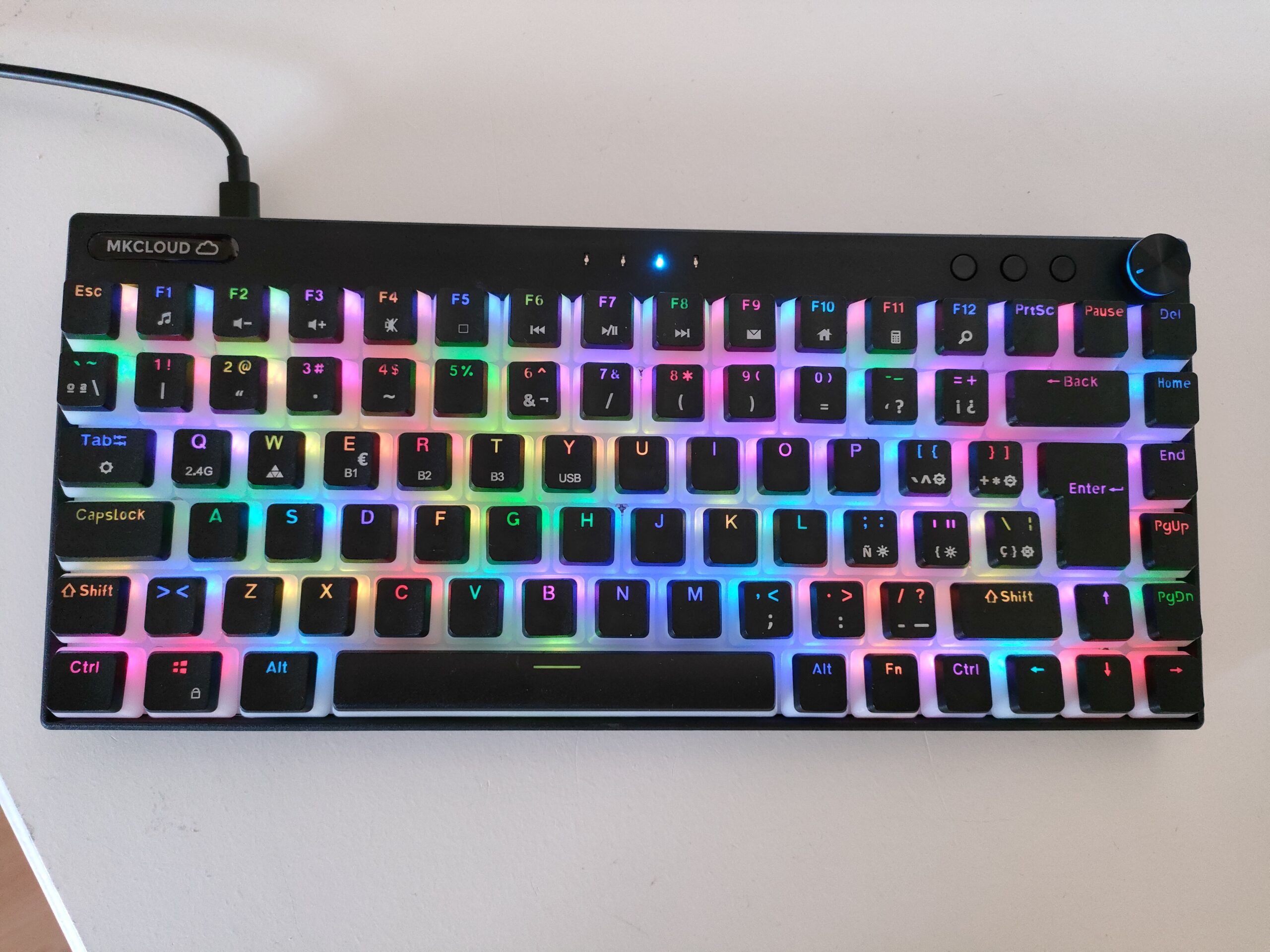 Review Mars Gaming MKCLOUD 26