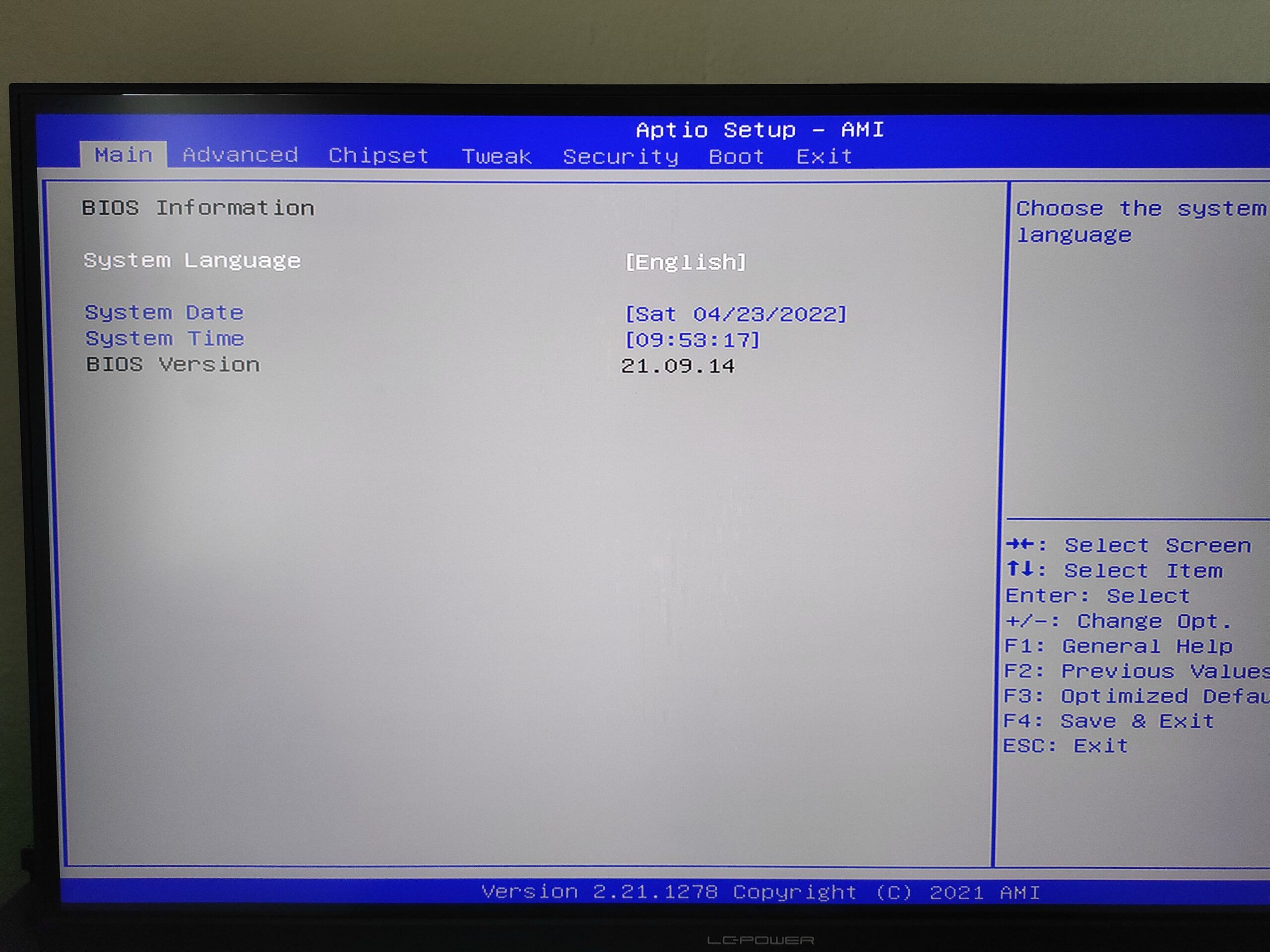 Review ECS Liva Z3 19