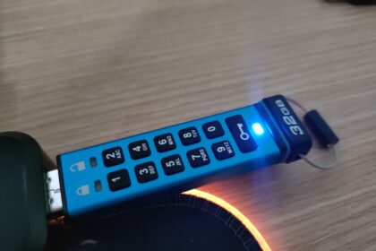 Review Kingston IRONKEY Keypad 200 6