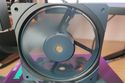 Review Cooler Master Mobius 120 OC 2