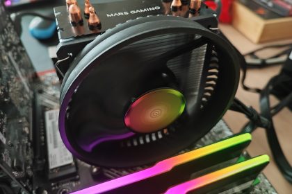 Review MARS GAMING MCPUBK 8