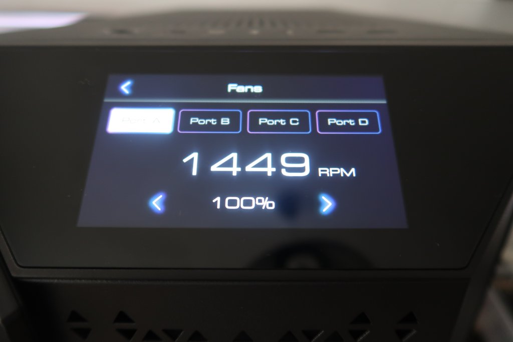 Review MSI MEG PROSPECT 700R 29