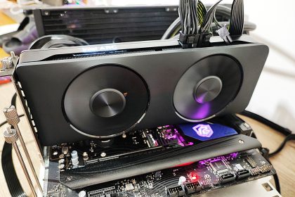 Review INTEL ARC A750 2