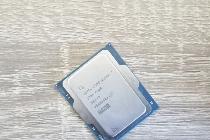 Intel Core 7 Ultra 270K Plus