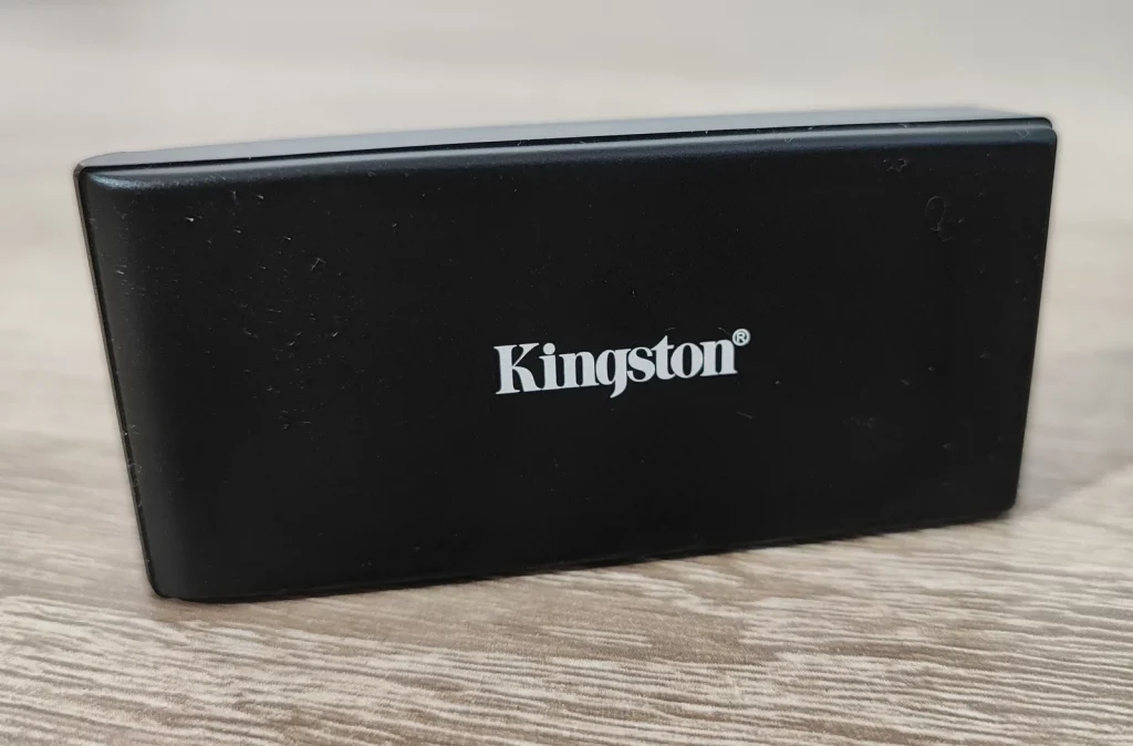 Review Kingston XS1000 2TB 35